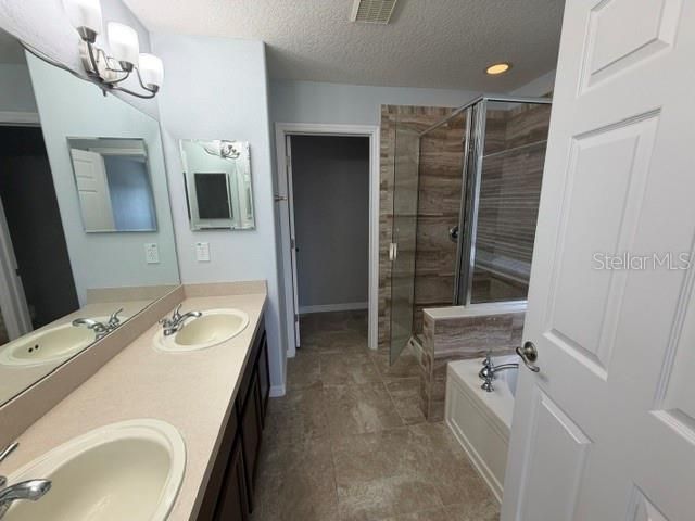 В аренду: $2,500 (3 спален, 2 ванн, 2180 Квадратных фут)