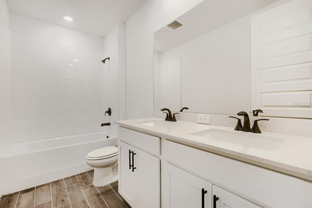 For Sale: $465,000 (4 beds, 3 baths, 2793 Square Feet)
