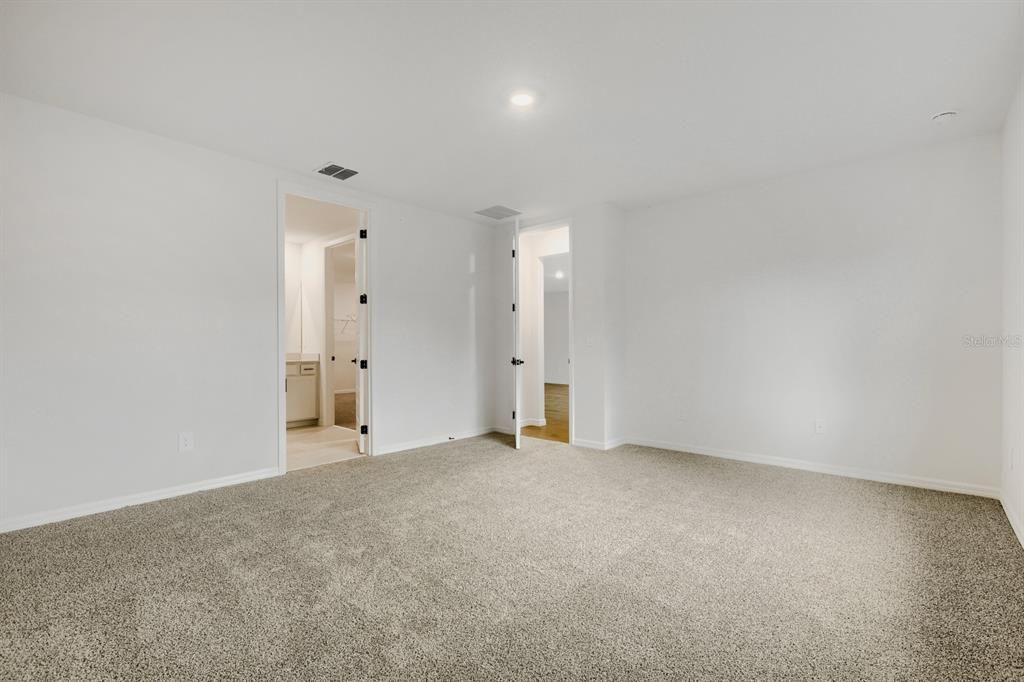 For Sale: $465,000 (4 beds, 3 baths, 2793 Square Feet)