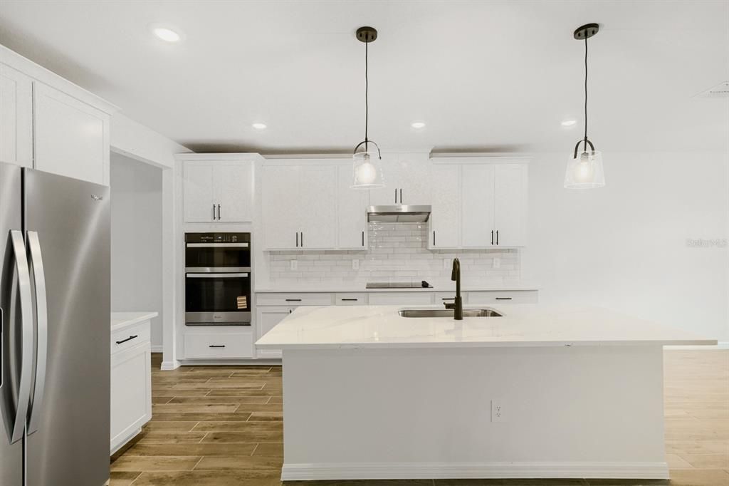 For Sale: $465,000 (4 beds, 3 baths, 2793 Square Feet)