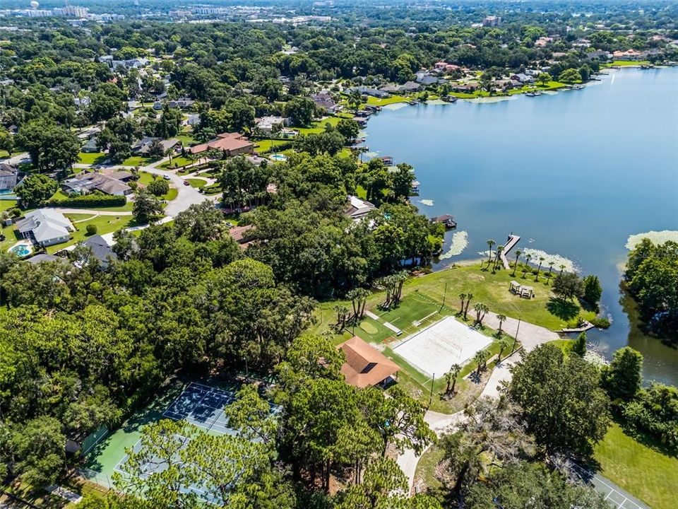 En Venta: $1,249,000 (6 camas, 4 baños, 3536 Pies cuadrados)