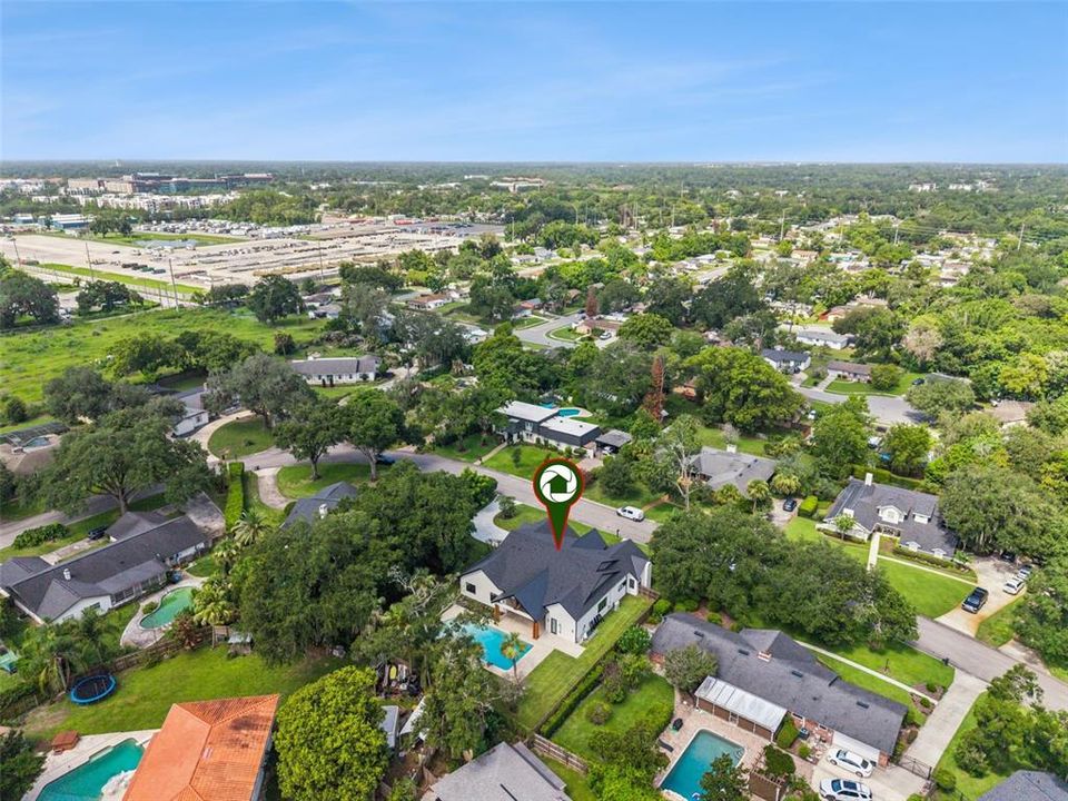 En Venta: $1,249,000 (6 camas, 4 baños, 3536 Pies cuadrados)