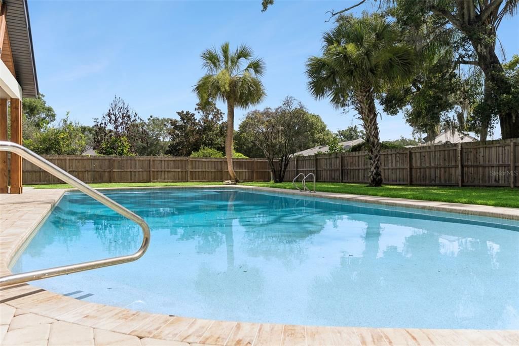 En Venta: $1,249,000 (6 camas, 4 baños, 3536 Pies cuadrados)