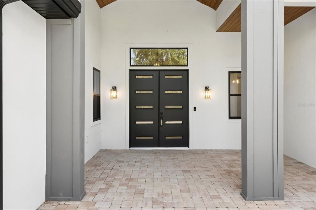 En Venta: $1,249,000 (6 camas, 4 baños, 3536 Pies cuadrados)