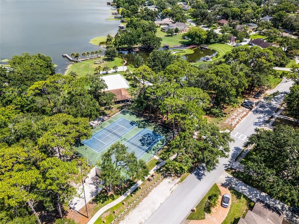 En Venta: $1,249,000 (6 camas, 4 baños, 3536 Pies cuadrados)
