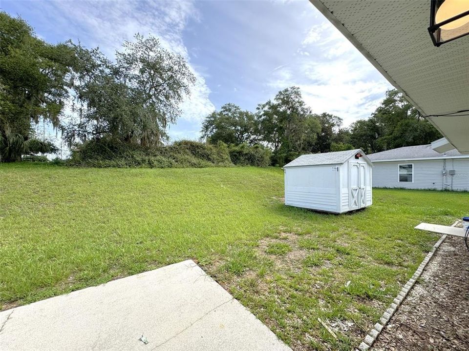 For Rent: $1,600 (3 beds, 2 baths, 1296 Square Feet)