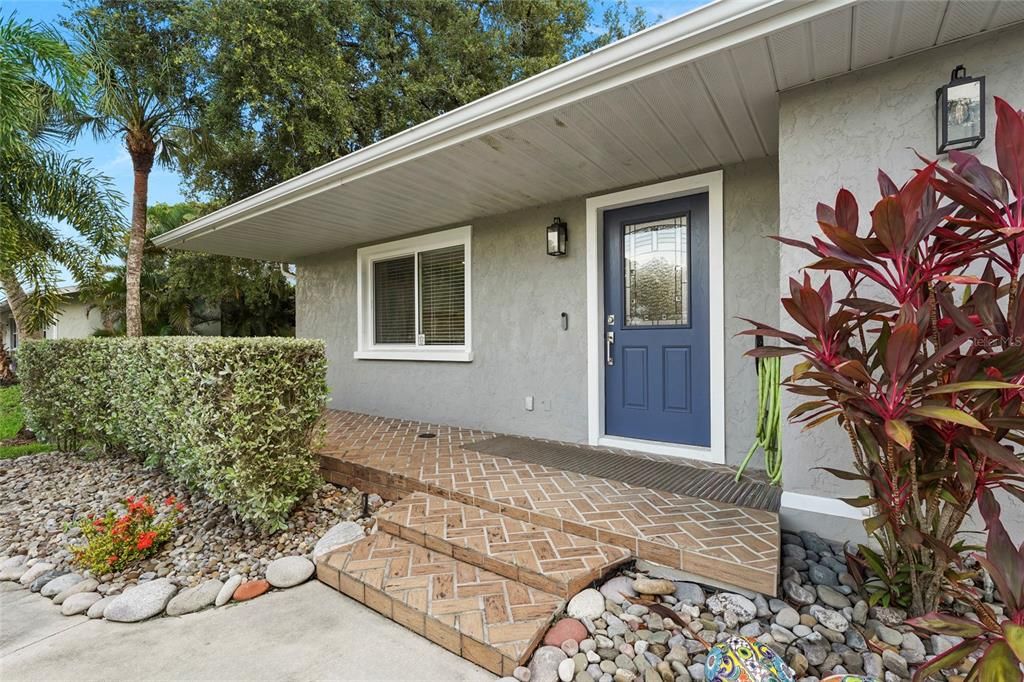 En Venta: $399,000 (3 camas, 2 baños, 1682 Pies cuadrados)