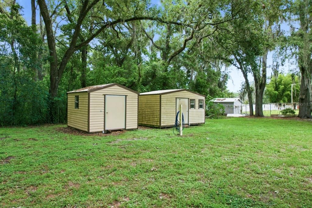 Под контрактом: $279,999 (4 спален, 2 ванн, 1648 Квадратных фут)
