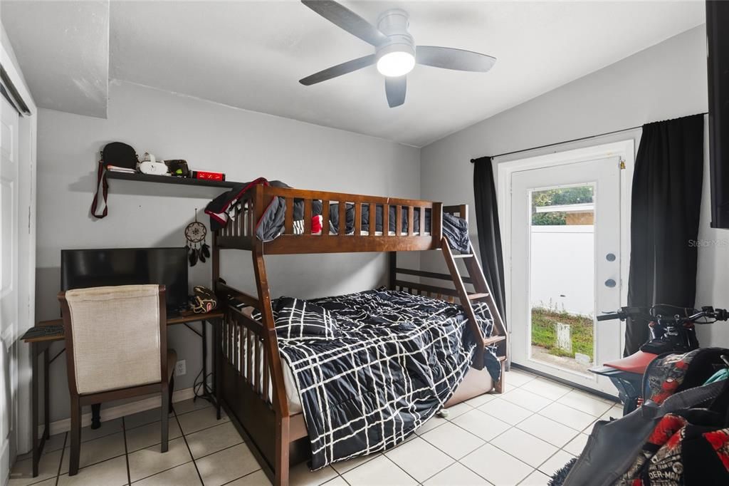 For Sale: $535,000 (5 beds, 3 baths, 2380 Square Feet)