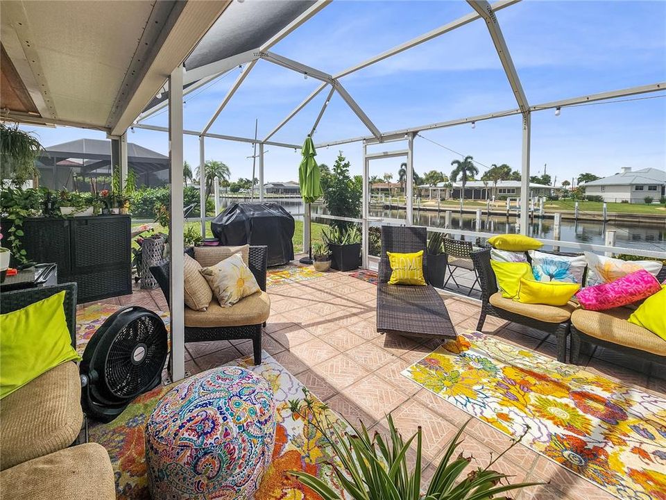 For Sale: $449,000 (3 beds, 2 baths, 1698 Square Feet)