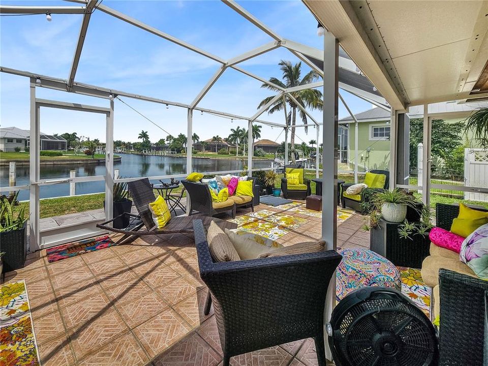 For Sale: $449,000 (3 beds, 2 baths, 1698 Square Feet)