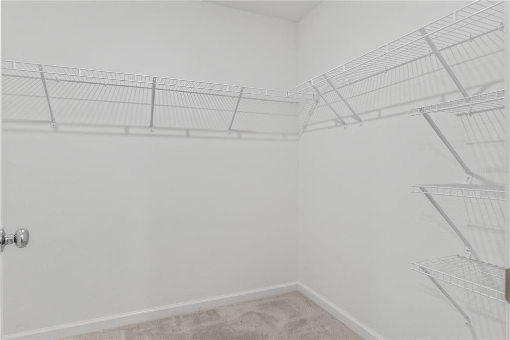 В аренду: $1,800 (3 спален, 2 ванн, 1264 Квадратных фут)