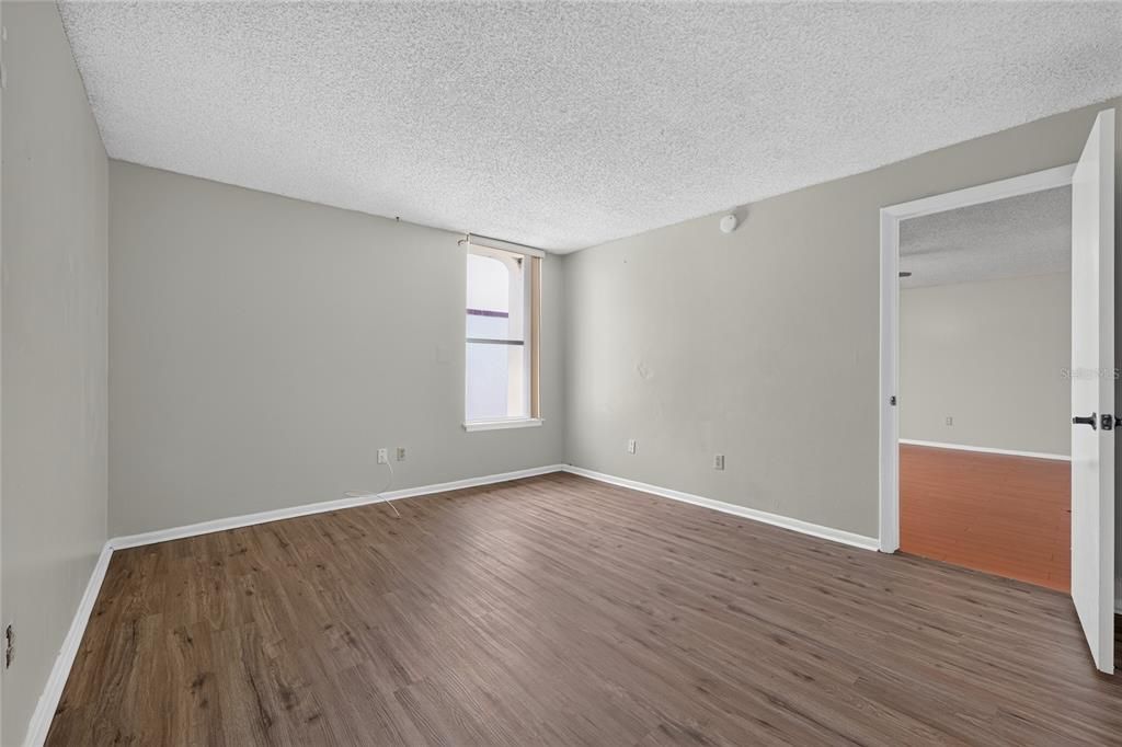 В аренду: $1,850 (3 спален, 2 ванн, 1416 Квадратных фут)