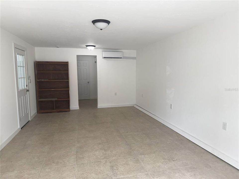 待售: $30,000 (0 贝兹, 0 浴室, 2038 平方英尺)