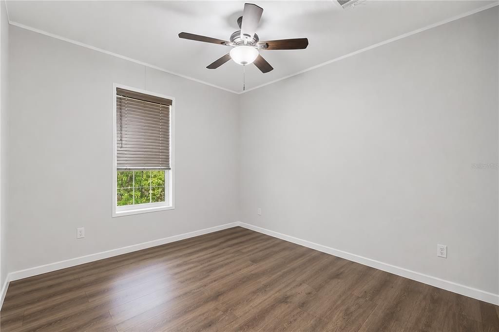 For Sale: $369,900 (3 beds, 2 baths, 1512 Square Feet)