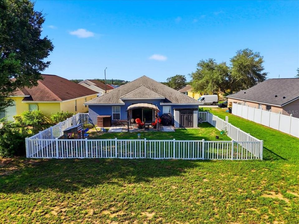 En Venta: $335,000 (3 camas, 2 baños, 1808 Pies cuadrados)