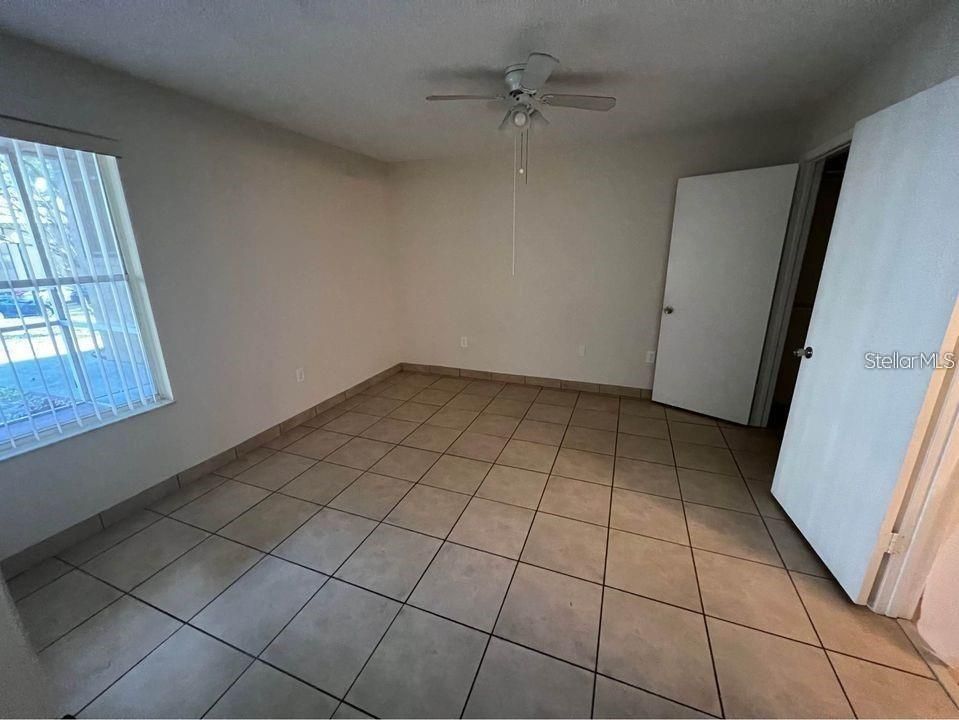 В аренду: $1,450 (2 спален, 2 ванн, 982 Квадратных фут)