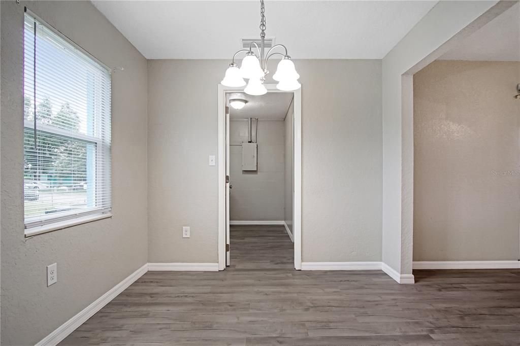 En Venta: $249,995 (3 camas, 1 baños, 1011 Pies cuadrados)