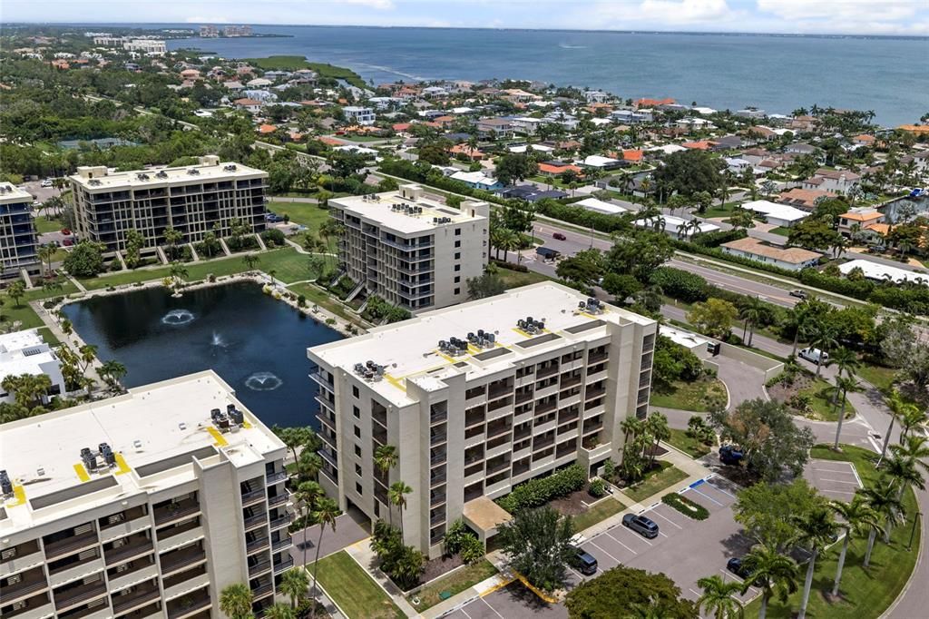 На продажу: $875,000 (2 спален, 2 ванн, 1503 Квадратных фут)