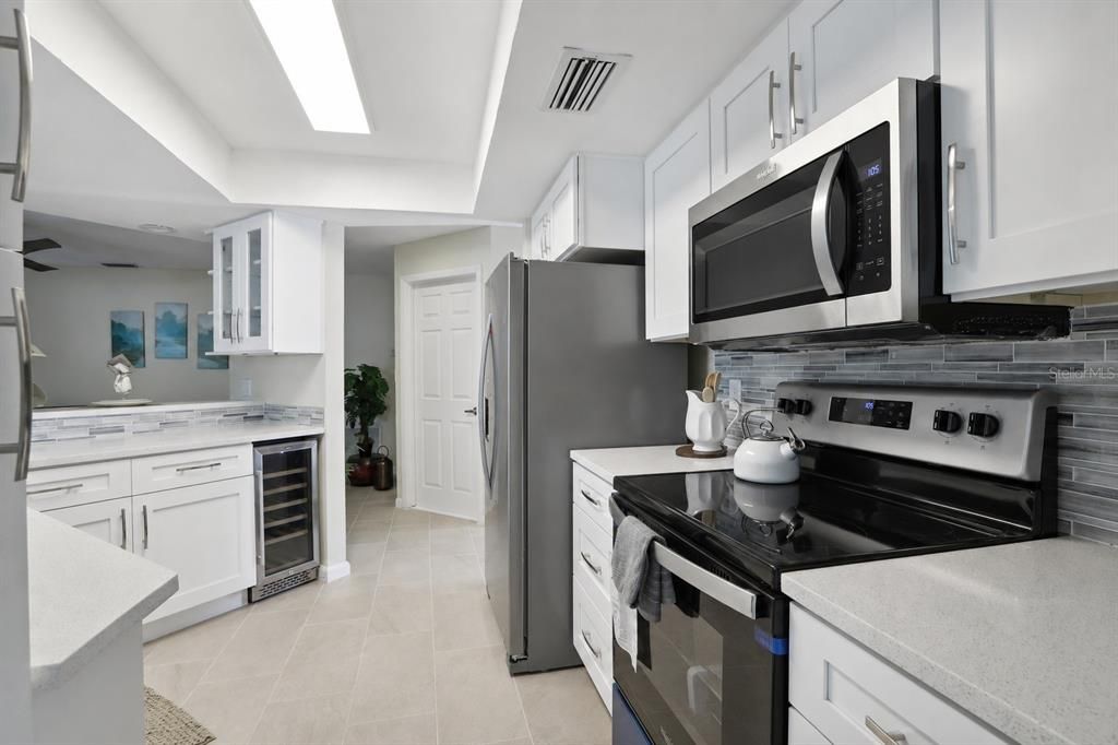 На продажу: $475,000 (3 спален, 2 ванн, 1730 Квадратных фут)