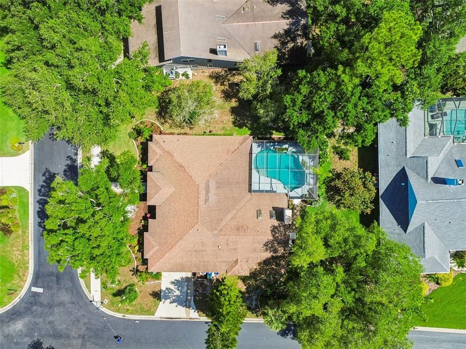 En Venta: $890,000 (4 camas, 2 baños, 2407 Pies cuadrados)