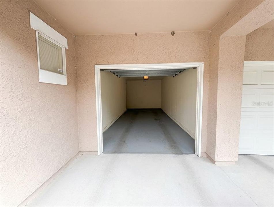 For Sale: $155,000 (1 beds, 1 baths, 951 Square Feet)