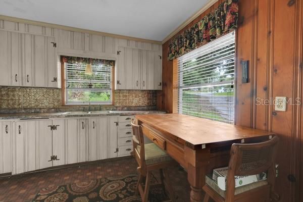 En Venta: $359,900 (2 camas, 1 baños, 1148 Pies cuadrados)