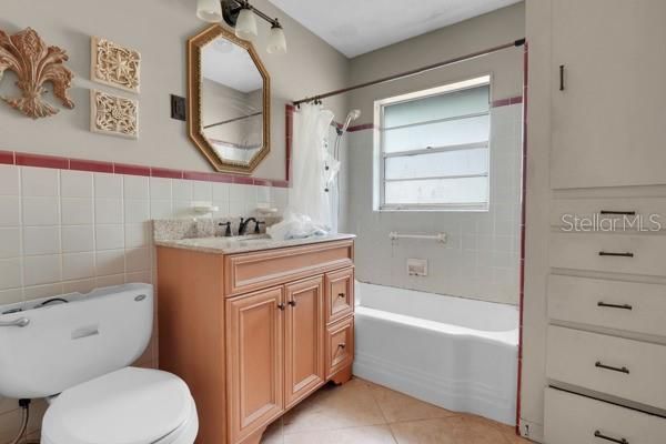 En Venta: $359,900 (2 camas, 1 baños, 1148 Pies cuadrados)