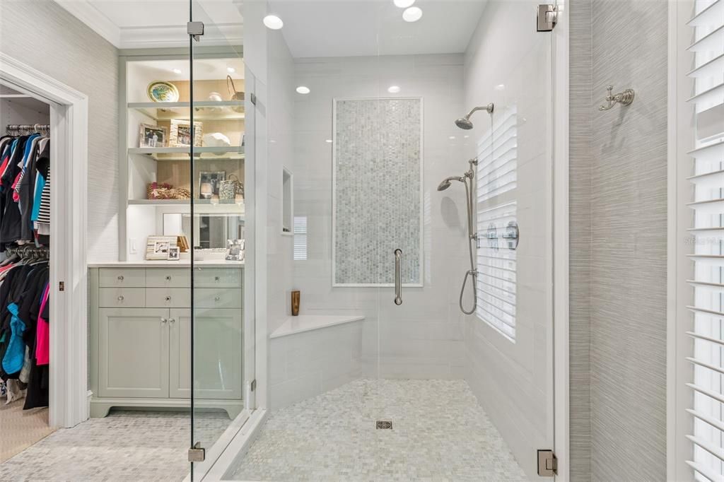 For Sale: $2,000,000 (3 beds, 4 baths, 3735 Square Feet)