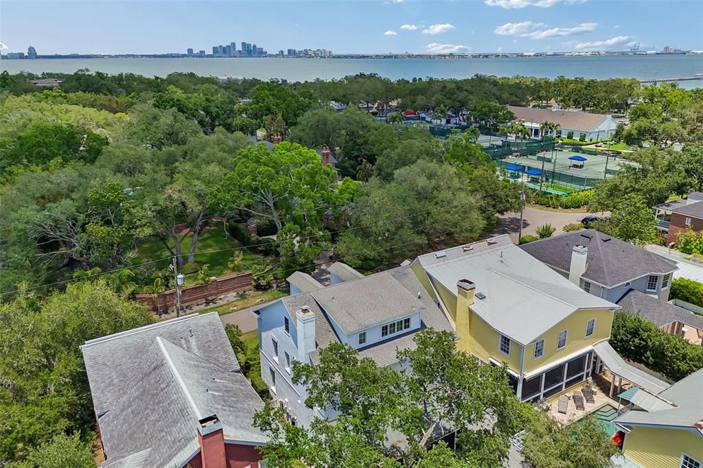 For Sale: $2,000,000 (3 beds, 4 baths, 3735 Square Feet)