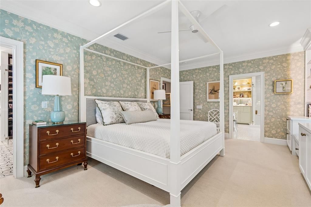 For Sale: $2,000,000 (3 beds, 4 baths, 3735 Square Feet)