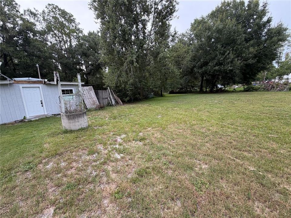 待售: $145,000 (1.13 acres)