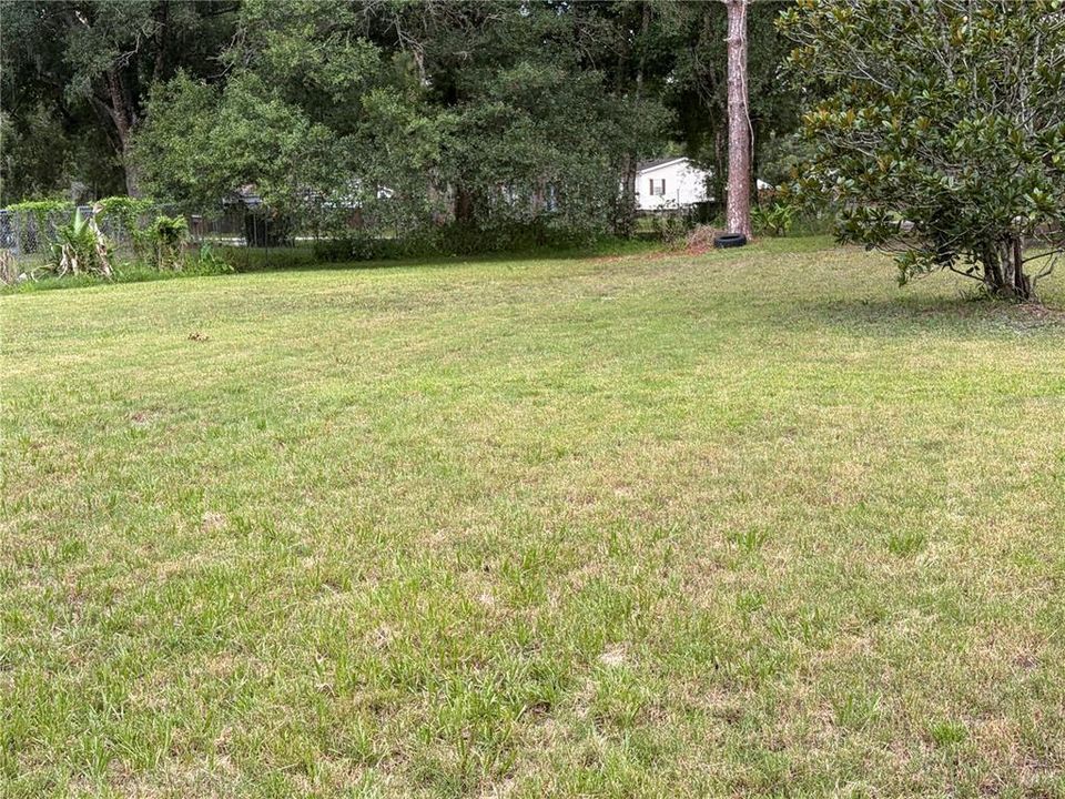 待售: $145,000 (1.13 acres)