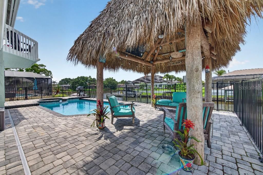 En Venta: $774,999 (4 camas, 3 baños, 2512 Pies cuadrados)