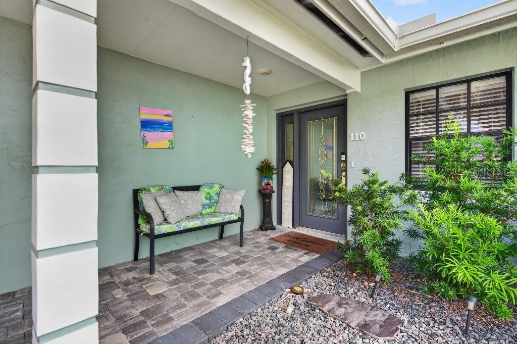 En Venta: $774,999 (4 camas, 3 baños, 2512 Pies cuadrados)