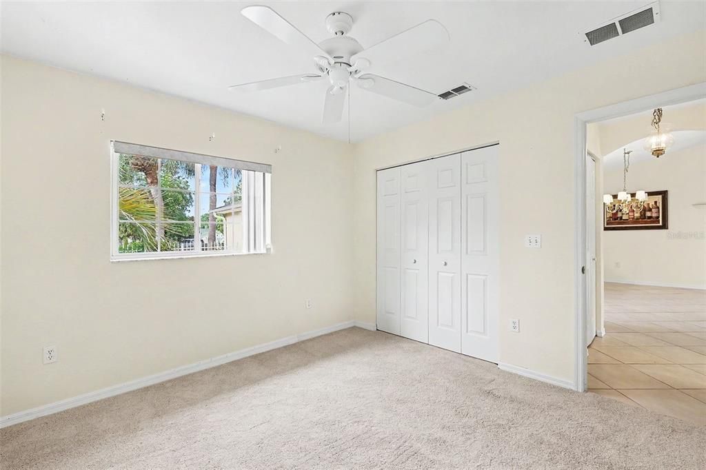 For Sale: $179,999 (2 beds, 2 baths, 1465 Square Feet)