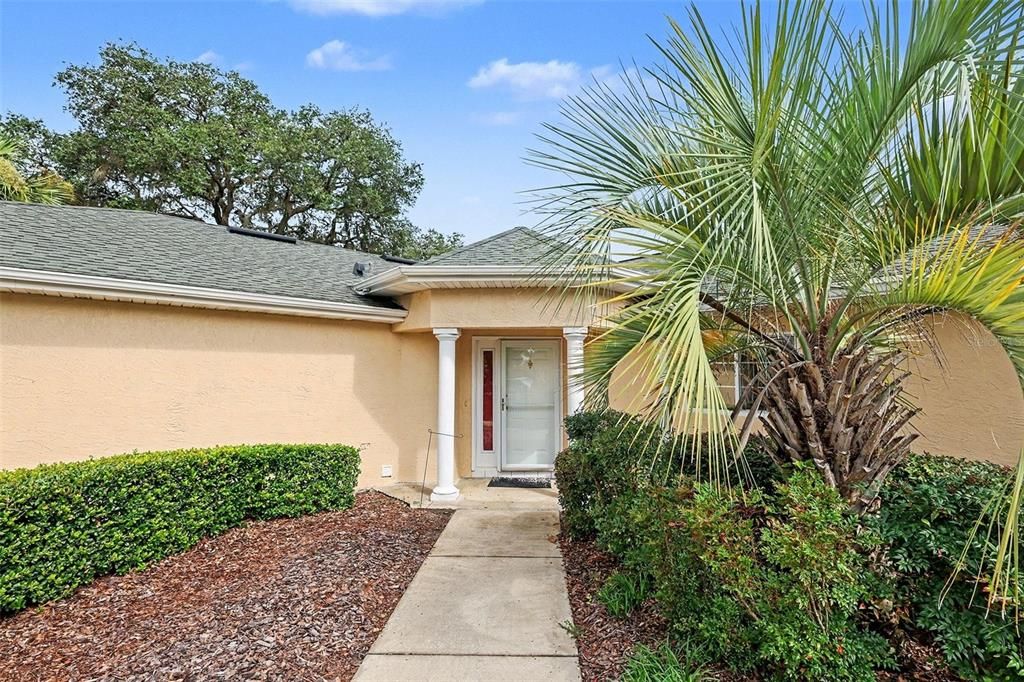 For Sale: $179,999 (2 beds, 2 baths, 1465 Square Feet)