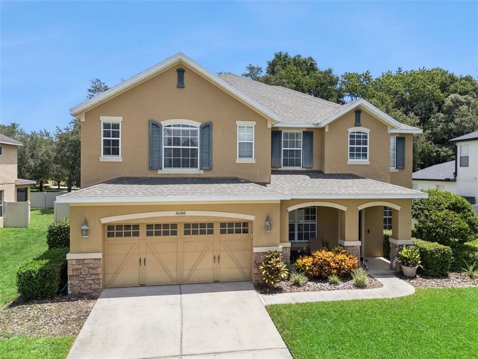 En Venta: $565,000 (5 camas, 3 baños, 3320 Pies cuadrados)