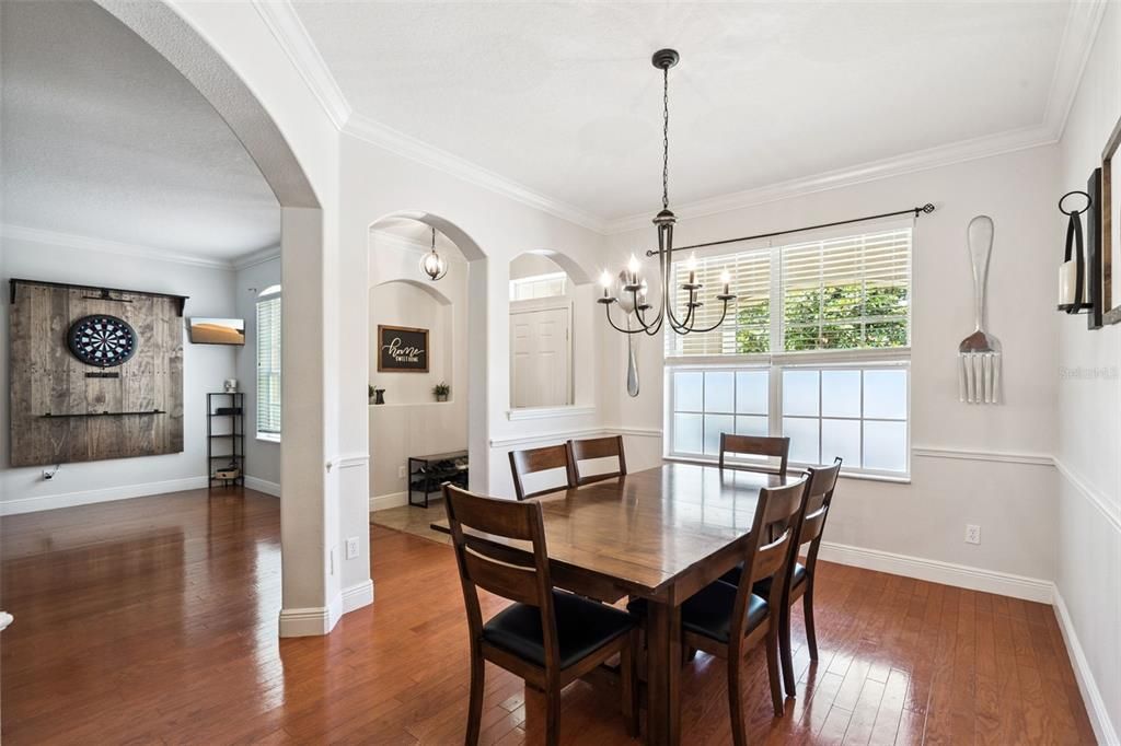 En Venta: $565,000 (5 camas, 3 baños, 3320 Pies cuadrados)