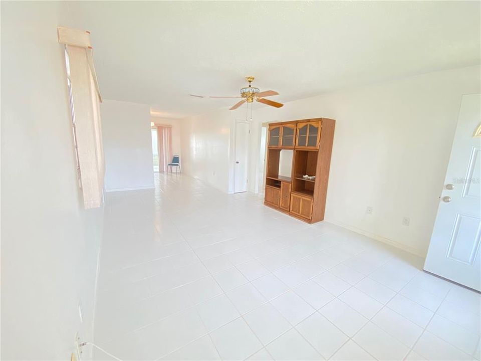 En Venta: $120,000 (2 camas, 1 baños, 950 Pies cuadrados)