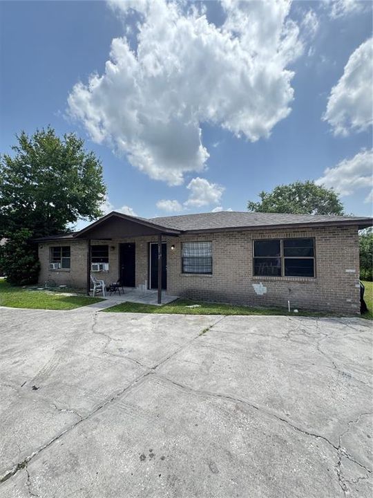 For Sale: $499,000 (8 beds, 0 baths, 3400 Square Feet)