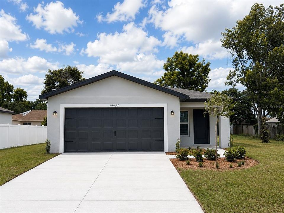 For Sale: $362,900 (3 beds, 2 baths, 1707 Square Feet)