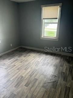 На продажу: $214,900 (3 спален, 1 ванн, 1100 Квадратных фут)