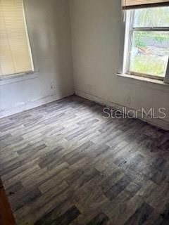 На продажу: $214,900 (3 спален, 1 ванн, 1100 Квадратных фут)