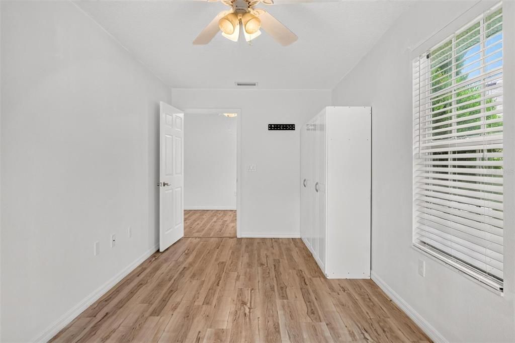 En Venta: $250,000 (3 camas, 2 baños, 1209 Pies cuadrados)