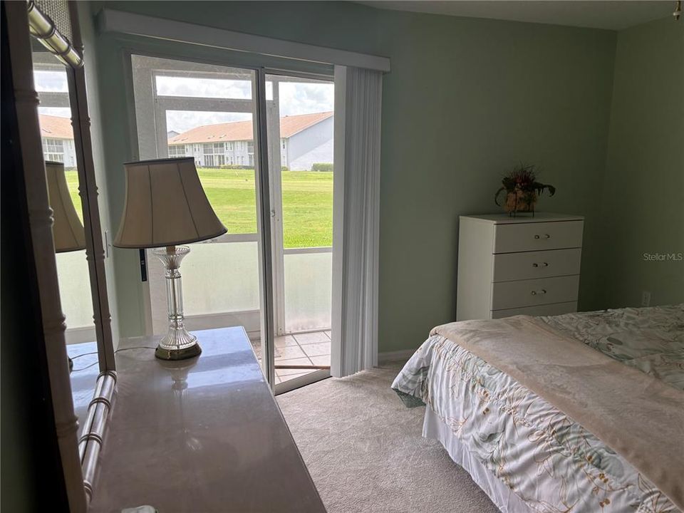 For Rent: $1,900 (2 beds, 2 baths, 1042 Square Feet)