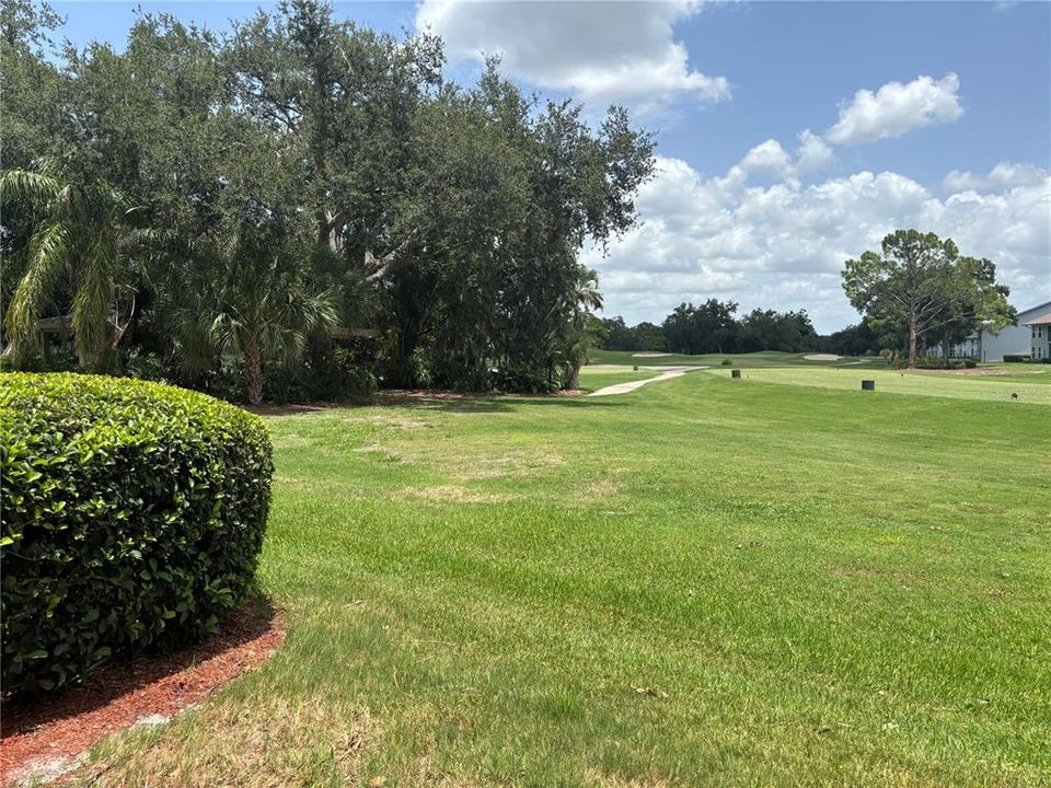 For Rent: $1,900 (2 beds, 2 baths, 1042 Square Feet)