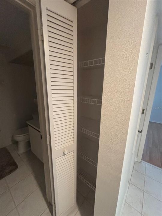 For Rent: $1,900 (2 beds, 2 baths, 1042 Square Feet)