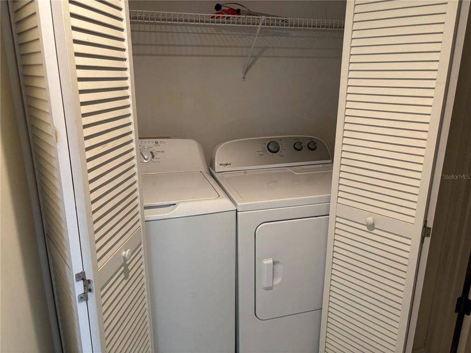 For Rent: $1,900 (2 beds, 2 baths, 1042 Square Feet)
