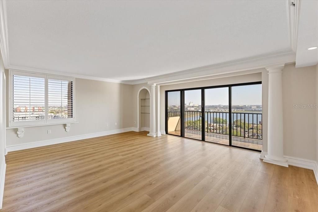 For Rent: $3,500 (2 beds, 2 baths, 1870 Square Feet)